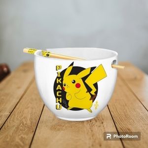 NIB Pokemon Pikachu Ramen Bowl with Chopsticks